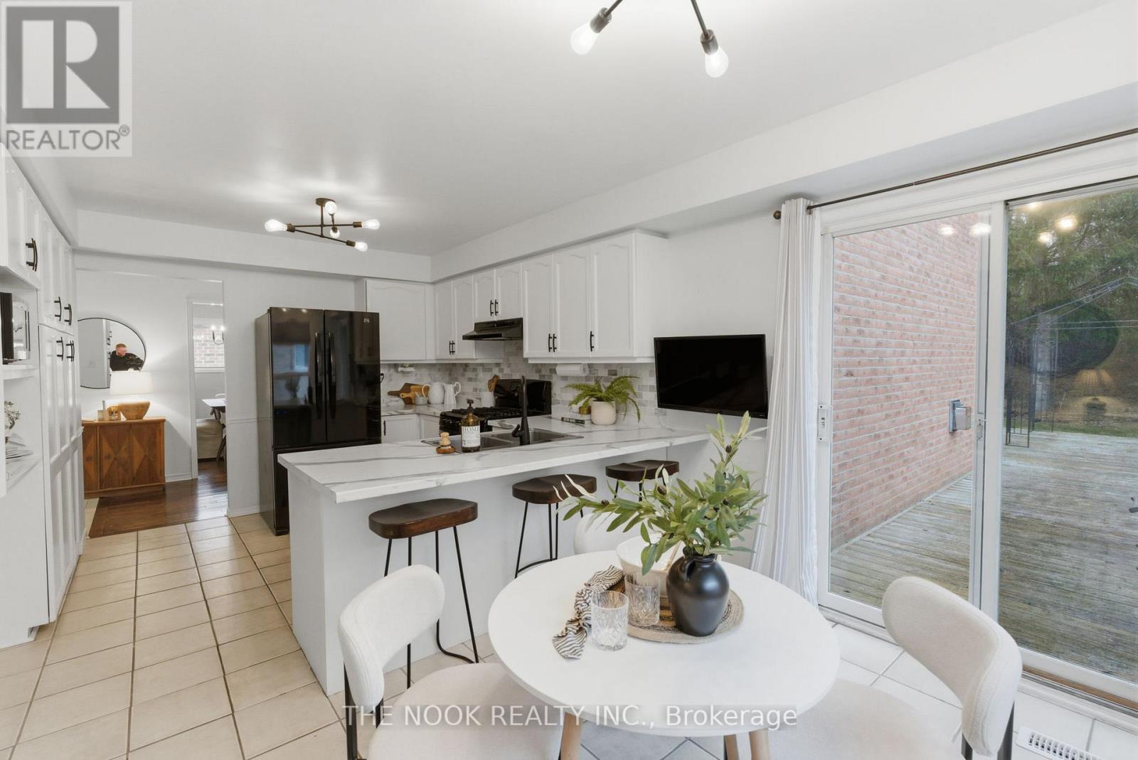 1052 Glenhare Street, Cobourg, Ontario  K9A 5B8 - Photo 15 - X12962672