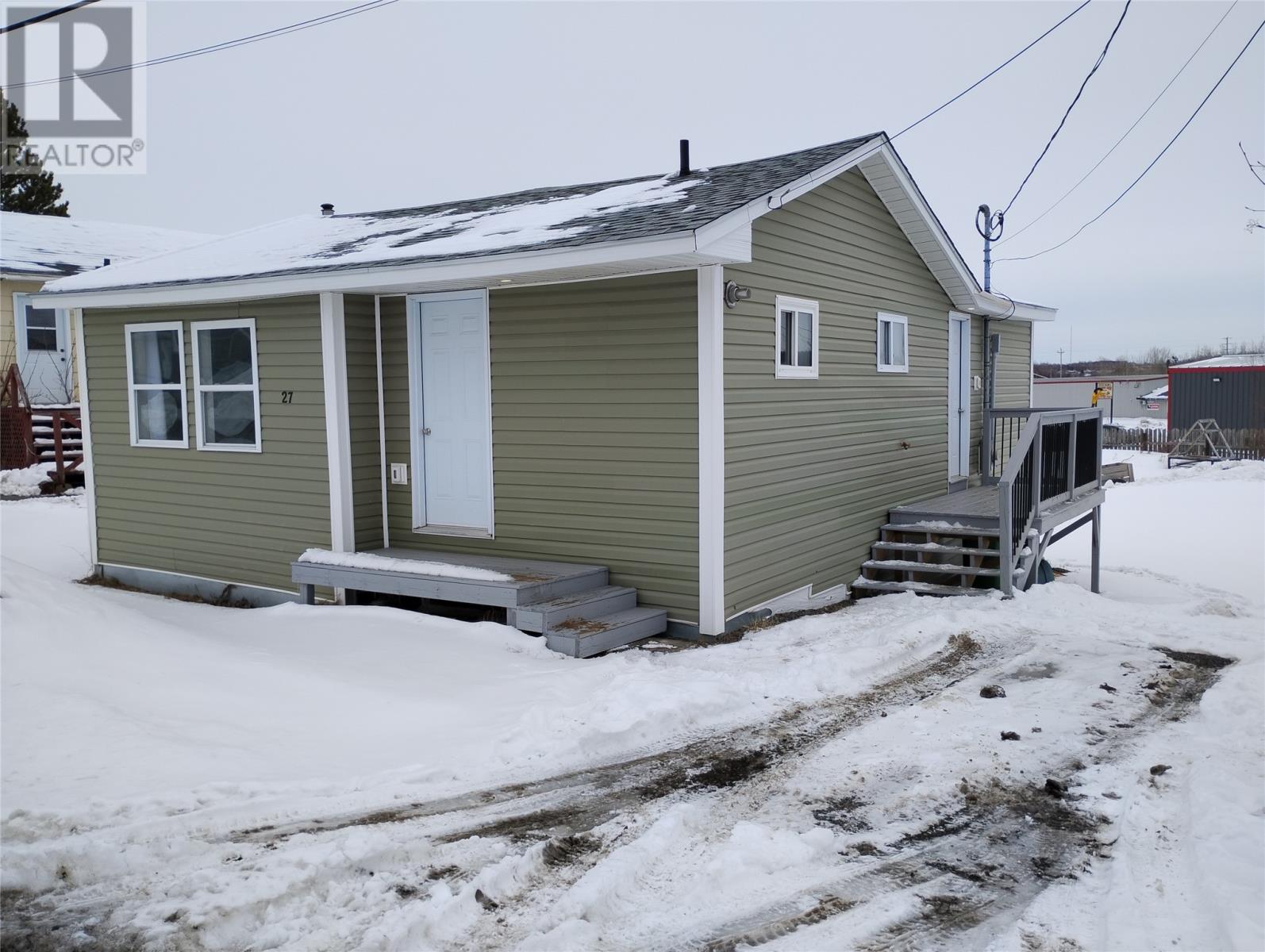 27 Main Street, Grand Falls-Windsor, Newfoundland & Labrador