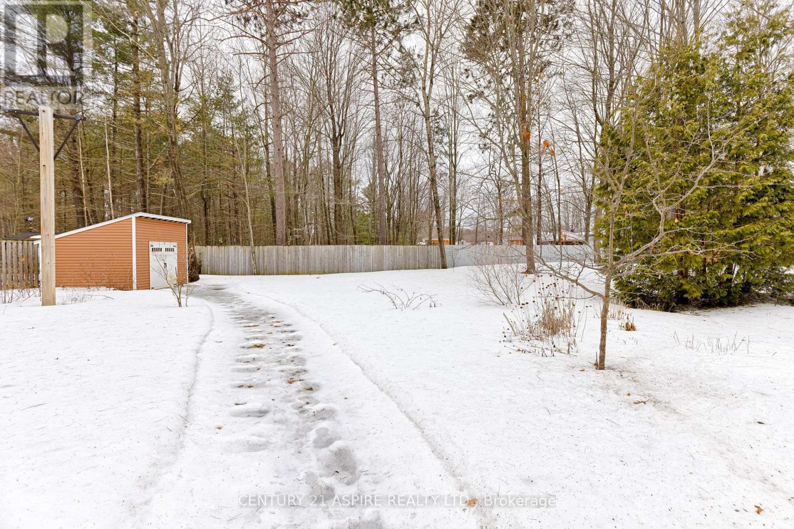 32 Country Lane, Petawawa, Ontario K8H 3J9 - Photo 40 - X12962610
