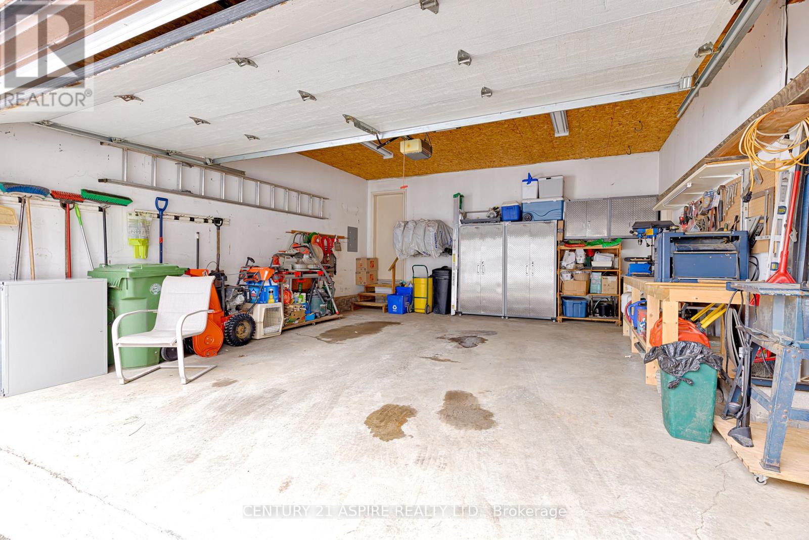 32 Country Lane, Petawawa, Ontario K8H 3J9 - Photo 44 - X12962610