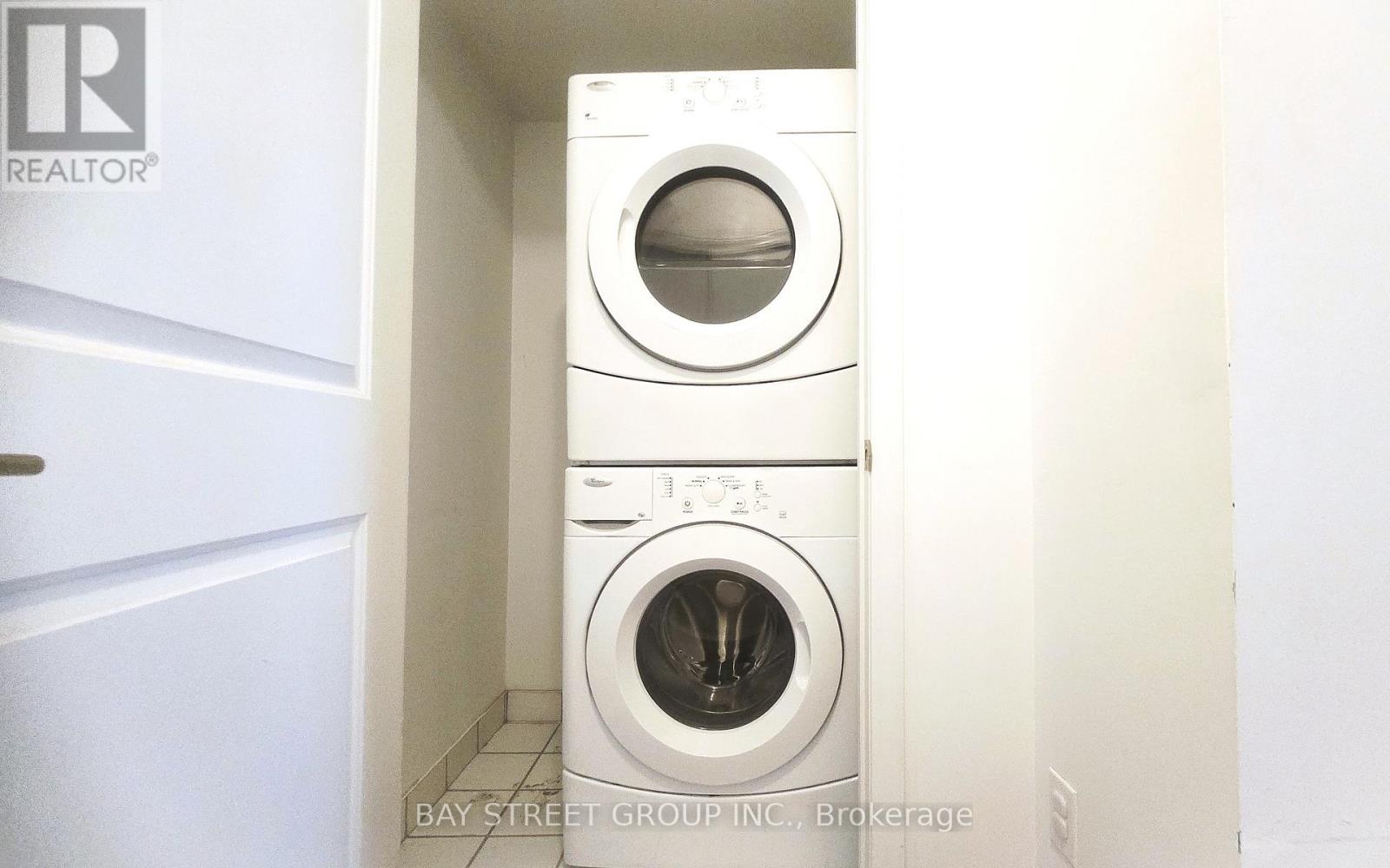 1806 - 35 Bastion Street, Toronto, Ontario  M5V 0C2 - Photo 12 - C12960396