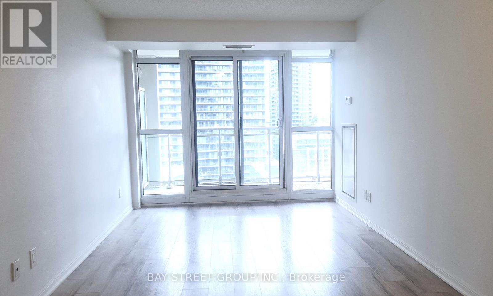 1806 - 35 Bastion Street, Toronto, Ontario  M5V 0C2 - Photo 5 - C12960396