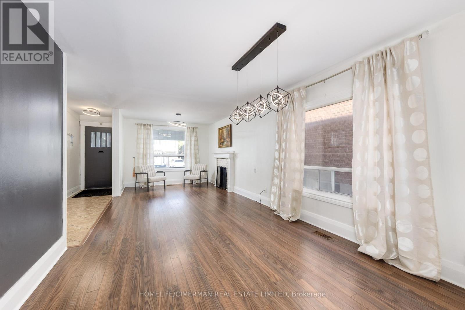 43 Torrens Avenue, Toronto, Ontario  M4K 2H9 - Photo 3 - E12737742