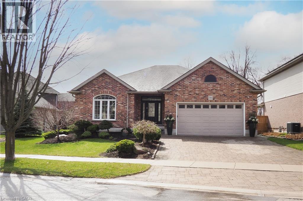 583 LAKEVIEW Drive, Woodstock, Ontario