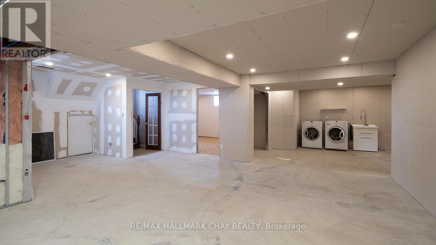 24518 Mccowan Road, Georgina, Ontario  L0E 1R0 - Photo 33 - N12937912