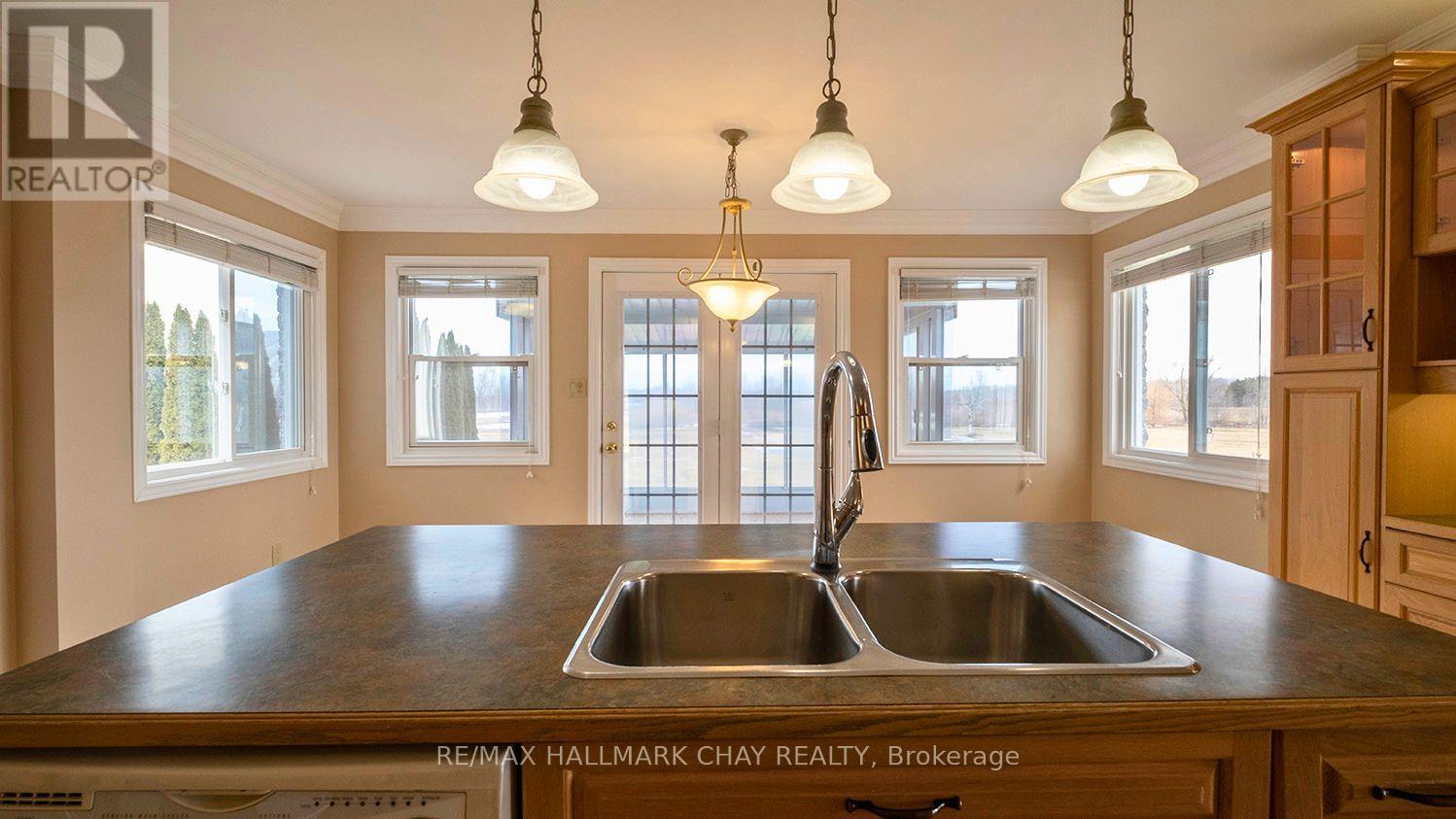 24518 Mccowan Road, Georgina, Ontario  L0E 1R0 - Photo 20 - N12937912