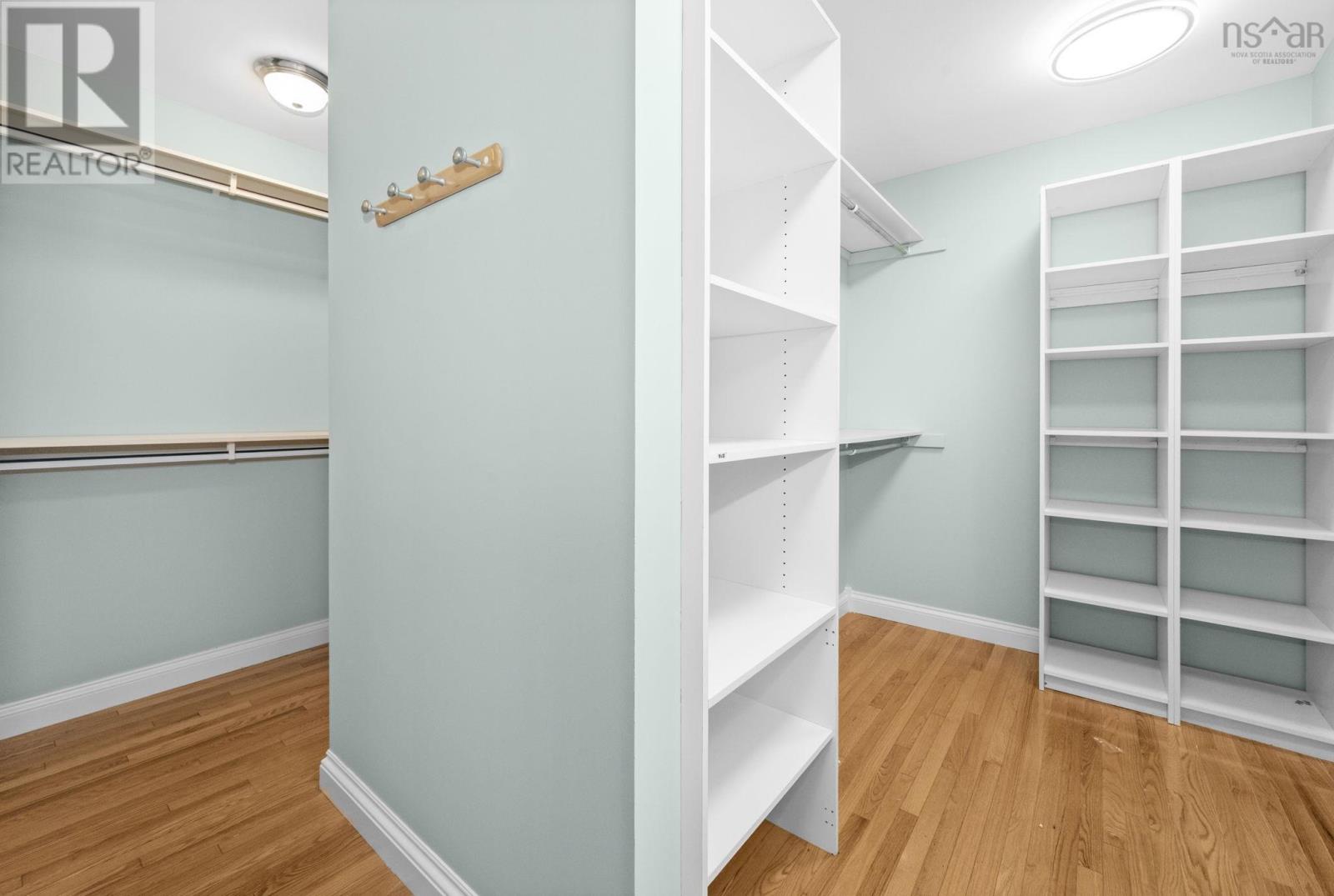 916 Young Avenue, Halifax, Nova Scotia  B3H 2W1 - Photo 22 - 202606396