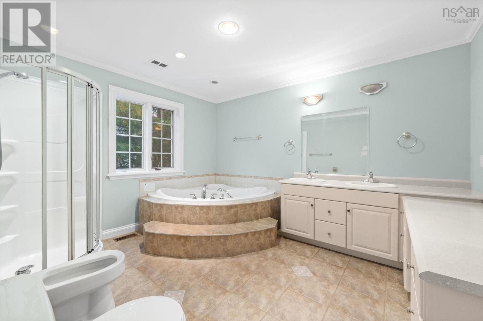 916 Young Avenue, Halifax, Nova Scotia  B3H 2W1 - Photo 35 - 202606396