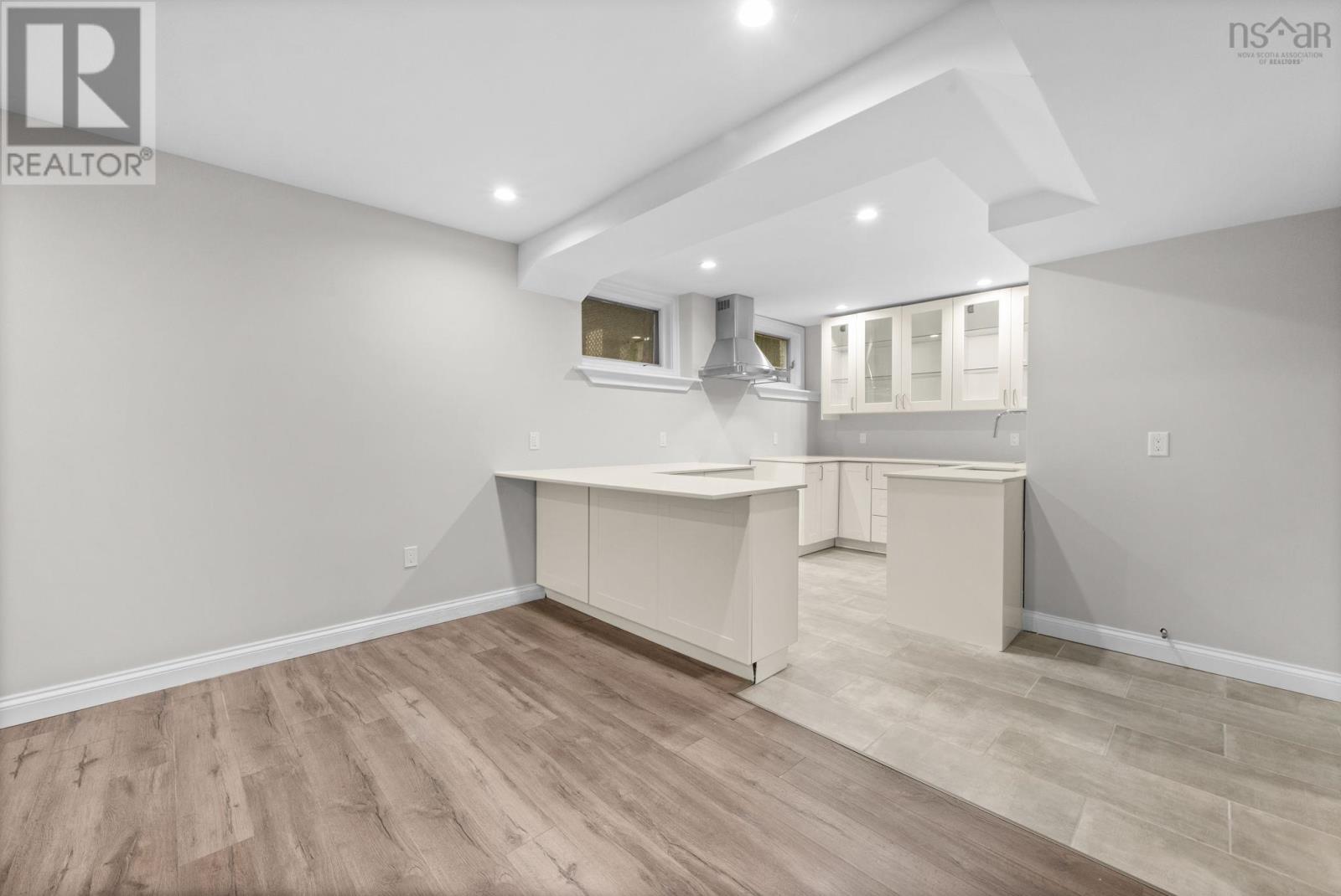 916 Young Avenue, Halifax, Nova Scotia  B3H 2W1 - Photo 44 - 202606396