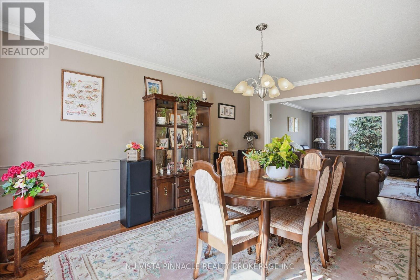 532 Rosecliffe Terrace, London South, Ontario  N6K 4H6 - Photo 11 - X12962572