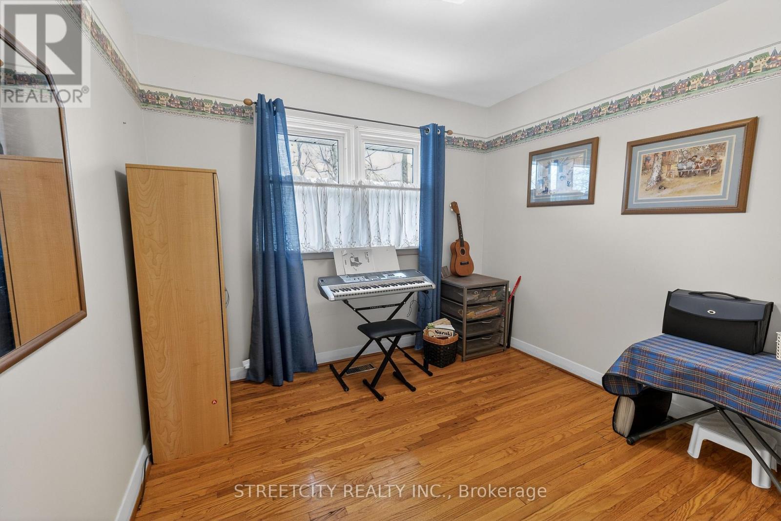 6 Montgomery Road, St. Thomas, Ontario  N5R 1S5 - Photo 16 - X12962668