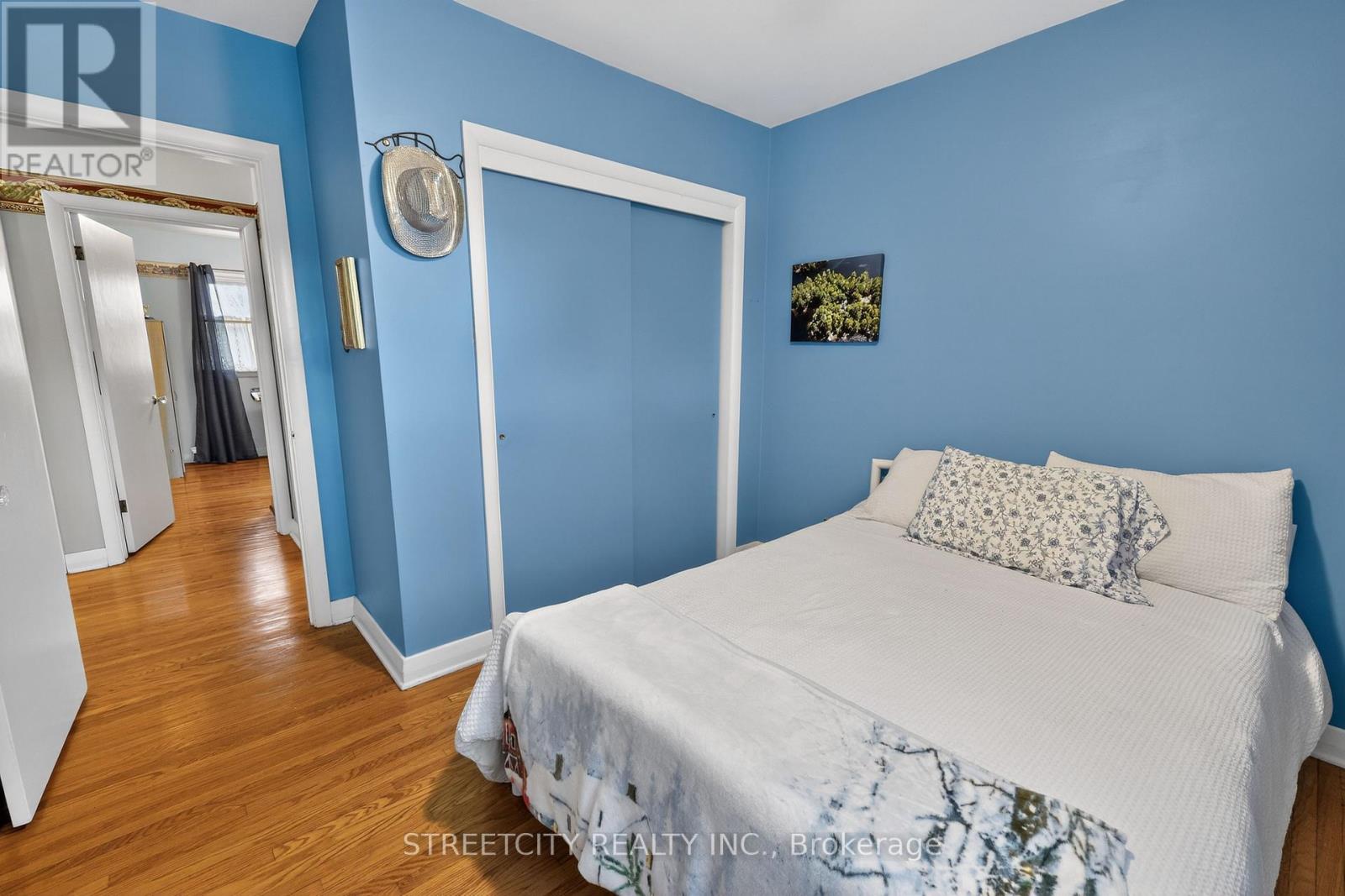 6 Montgomery Road, St. Thomas, Ontario  N5R 1S5 - Photo 21 - X12962668