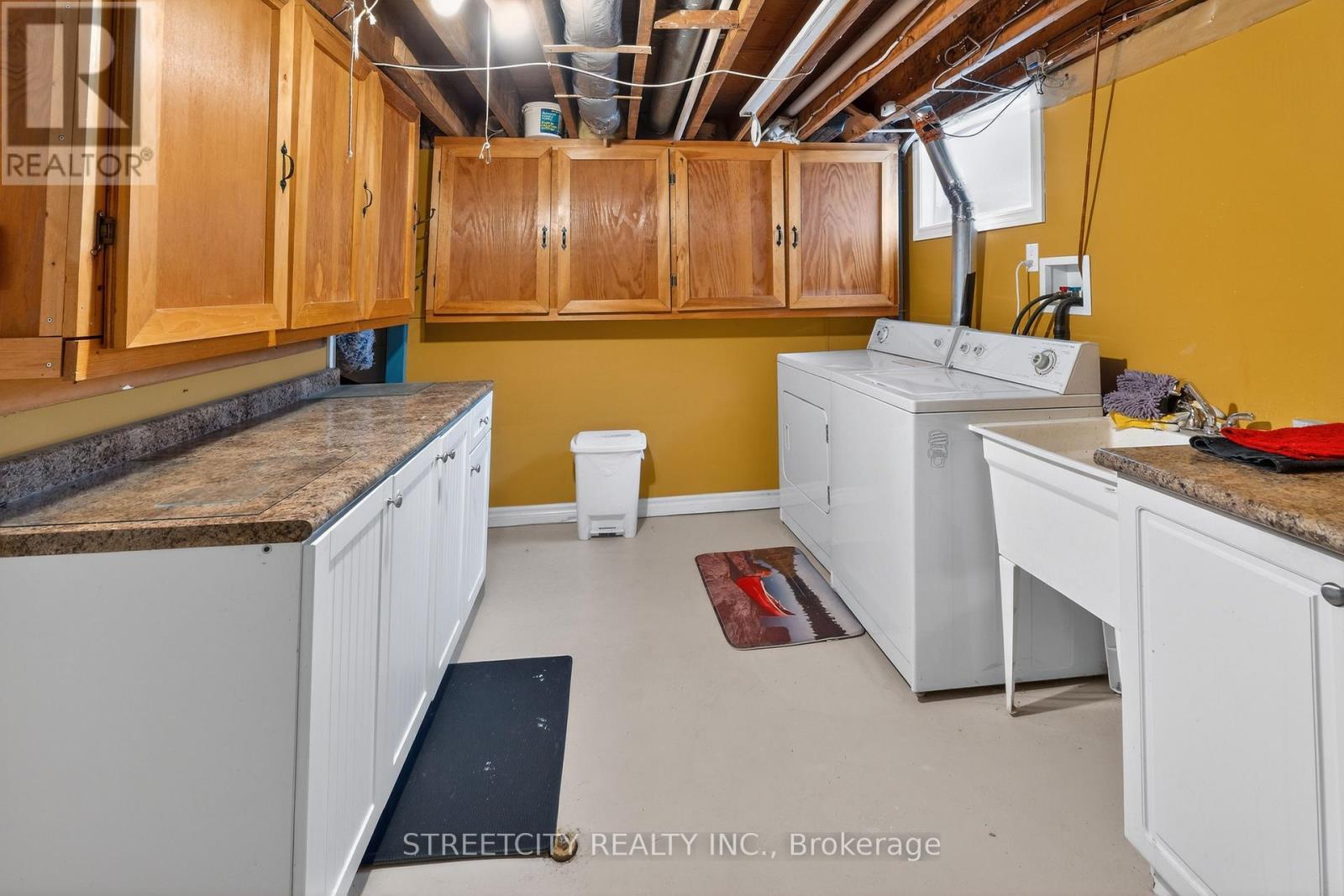 6 Montgomery Road, St. Thomas, Ontario  N5R 1S5 - Photo 30 - X12962668