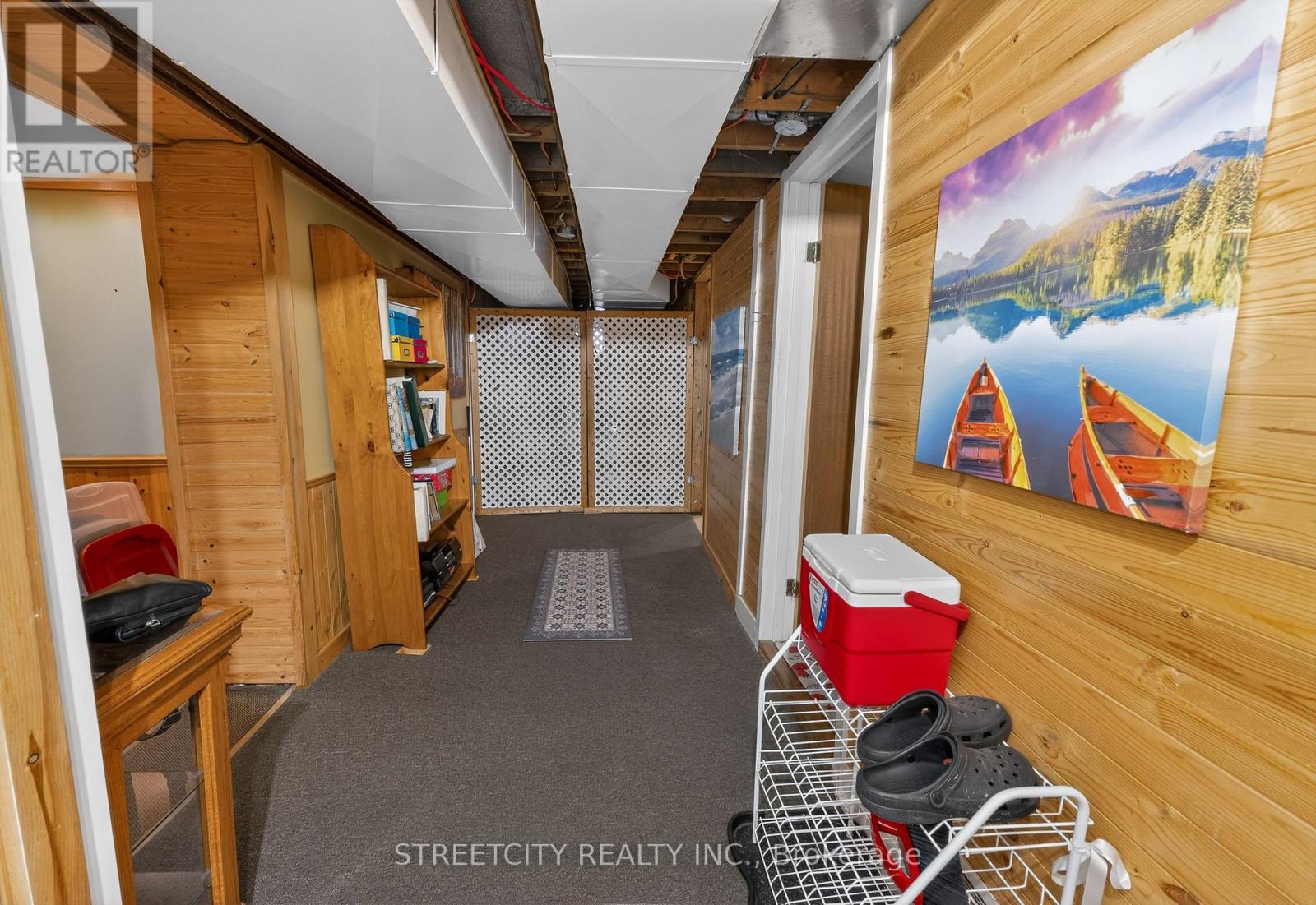 6 Montgomery Road, St. Thomas, Ontario  N5R 1S5 - Photo 34 - X12962668