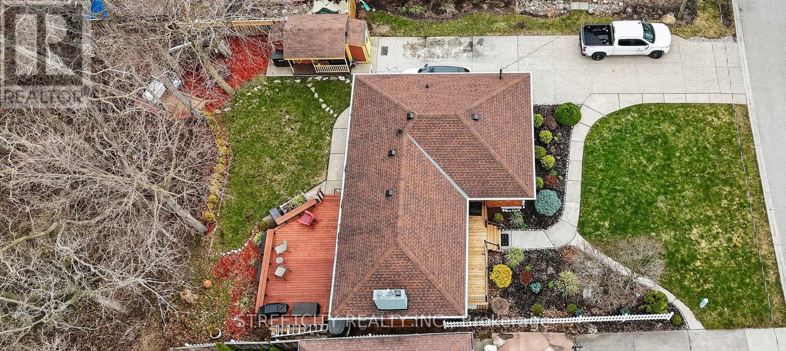 6 Montgomery Road, St. Thomas, Ontario  N5R 1S5 - Photo 39 - X12962668