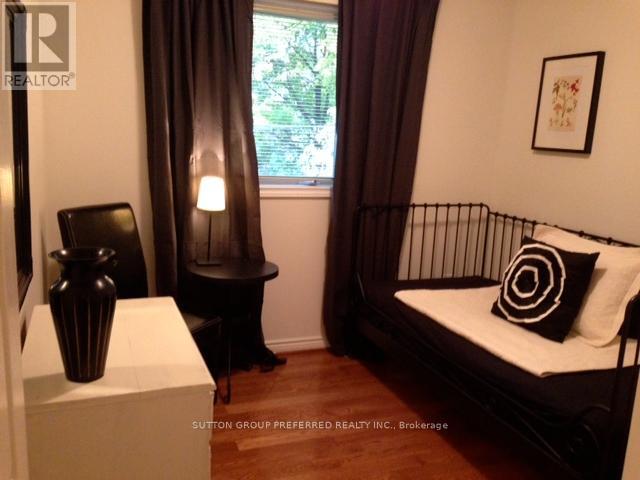 561 Princess Avenue, London East, Ontario  N6B 2C1 - Photo 12 - X12962682