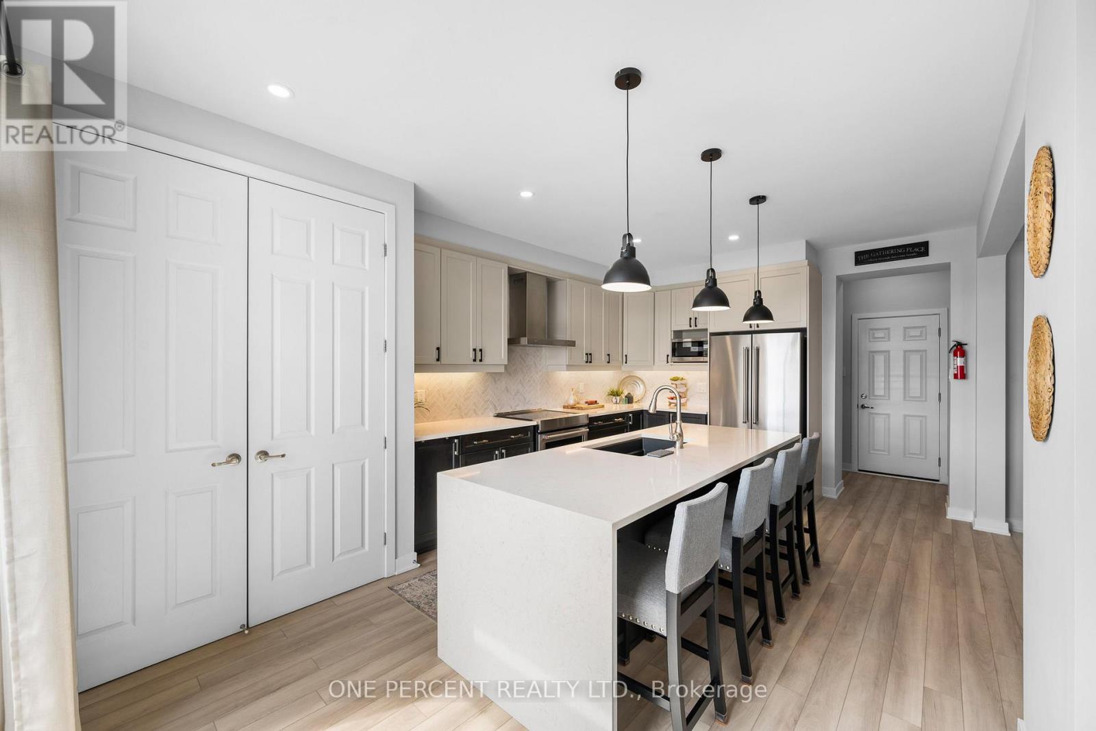 1002 Showman Street, Ottawa, Ontario  K0A 2Z0 - Photo 16 - X12962560