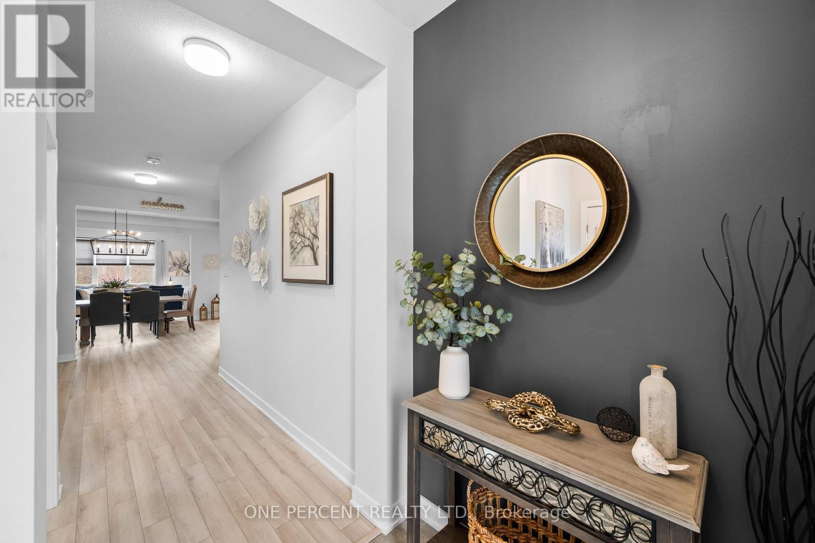 1002 Showman Street, Ottawa, Ontario  K0A 2Z0 - Photo 3 - X12962560