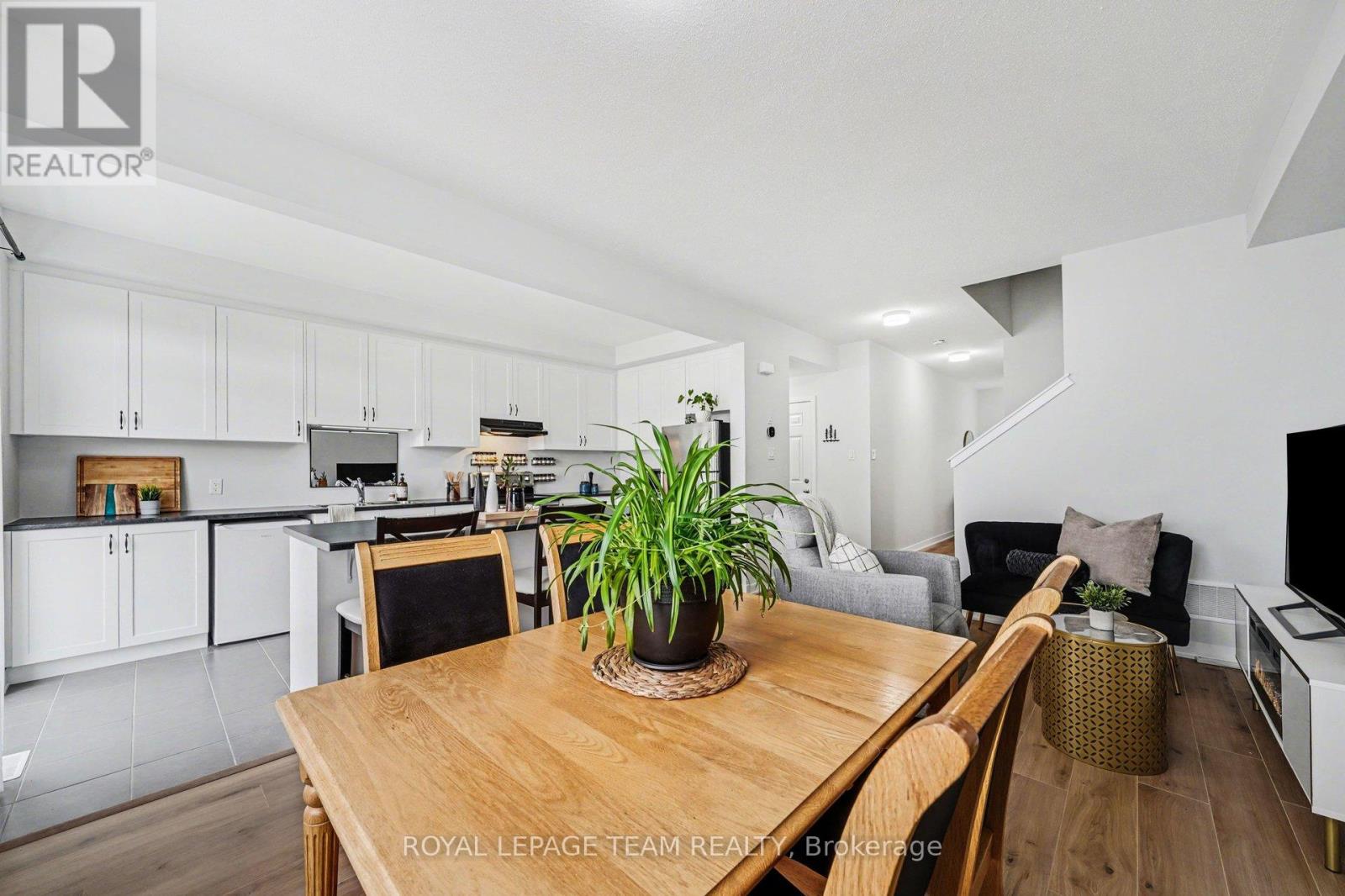 604 Keatons Way, North Grenville, Ontario  K0G 1J0 - Photo 10 - X12962608