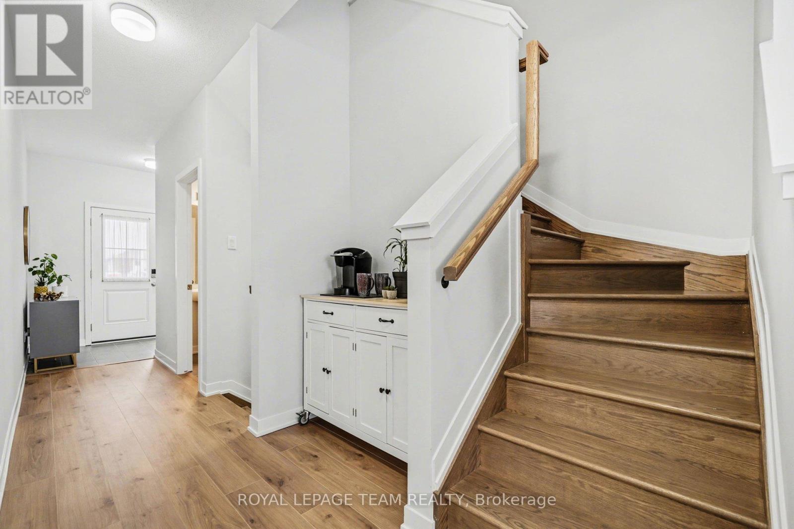 604 Keatons Way, North Grenville, Ontario  K0G 1J0 - Photo 6 - X12962608