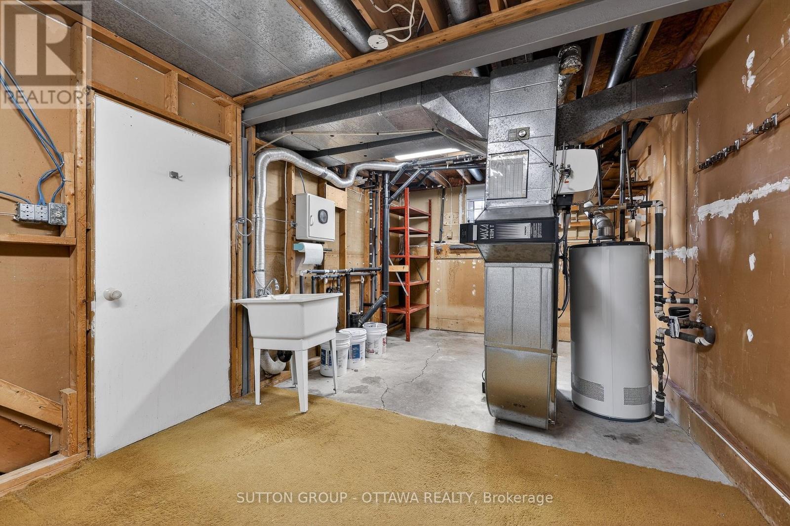 1595 Schouten Drive, Ottawa, Ontario  K1E 2H9 - Photo 40 - X12962696