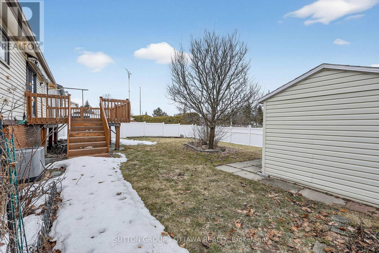 1595 Schouten Drive, Ottawa, Ontario  K1E 2H9 - Photo 45 - X12962696