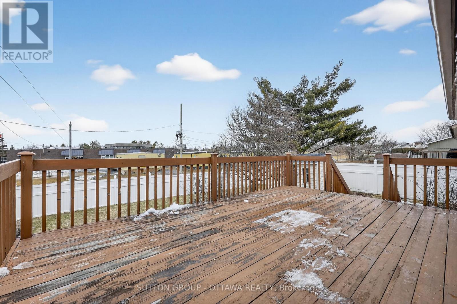 1595 Schouten Drive, Ottawa, Ontario  K1E 2H9 - Photo 49 - X12962696