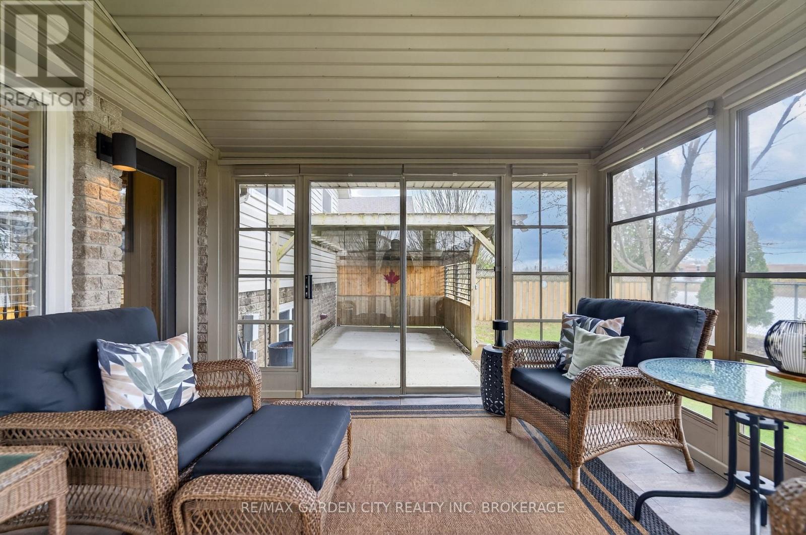 7059 Parkside Road, Niagara Falls, Ontario  L2H 3L6 - Photo 17 - X12962606