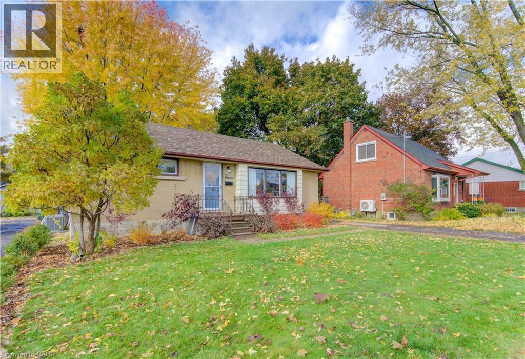 50 Edinburgh Road, Kitchener, Ontario  N2B 1M5 - Photo 2 - 40817750