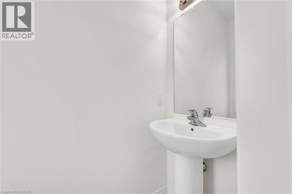 63 Lloyd Davies Way, Binbrook, Ontario  L0R 1C0 - Photo 19 - 40816278