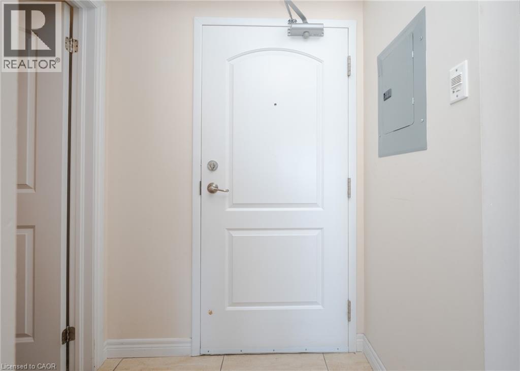 886 Golf Links Road Unit# 204, Ancaster, Ontario  L9K 1J8 - Photo 23 - 40817830