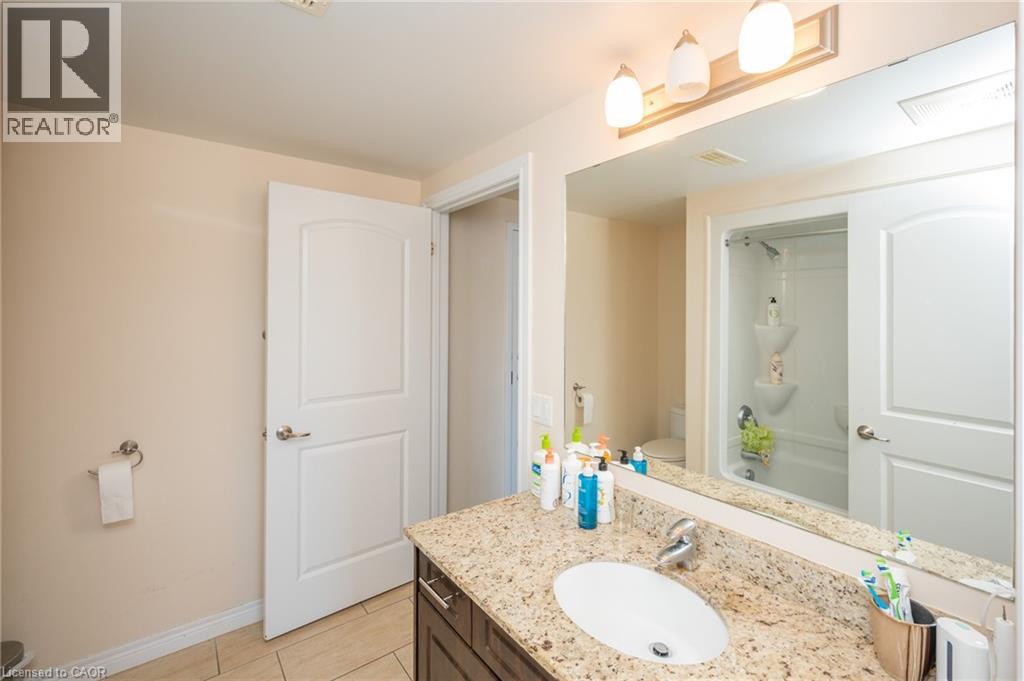 886 Golf Links Road Unit# 204, Ancaster, Ontario  L9K 1J8 - Photo 28 - 40817830