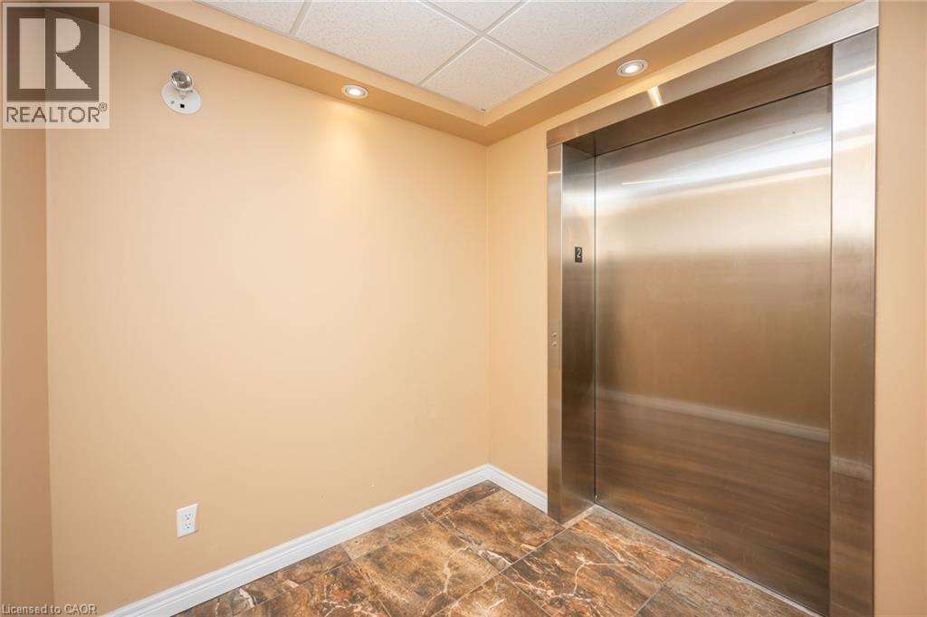 886 Golf Links Road Unit# 204, Ancaster, Ontario  L9K 1J8 - Photo 32 - 40817830