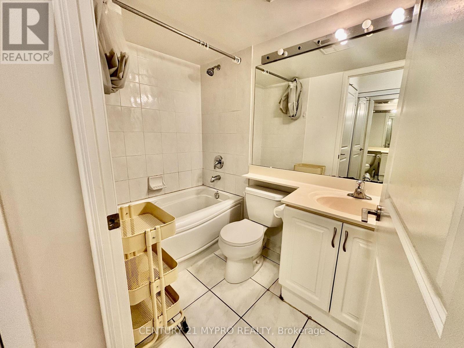 705 - 4968 Yonge Street, Toronto, Ontario  M2N 7G9 - Photo 5 - C12962558