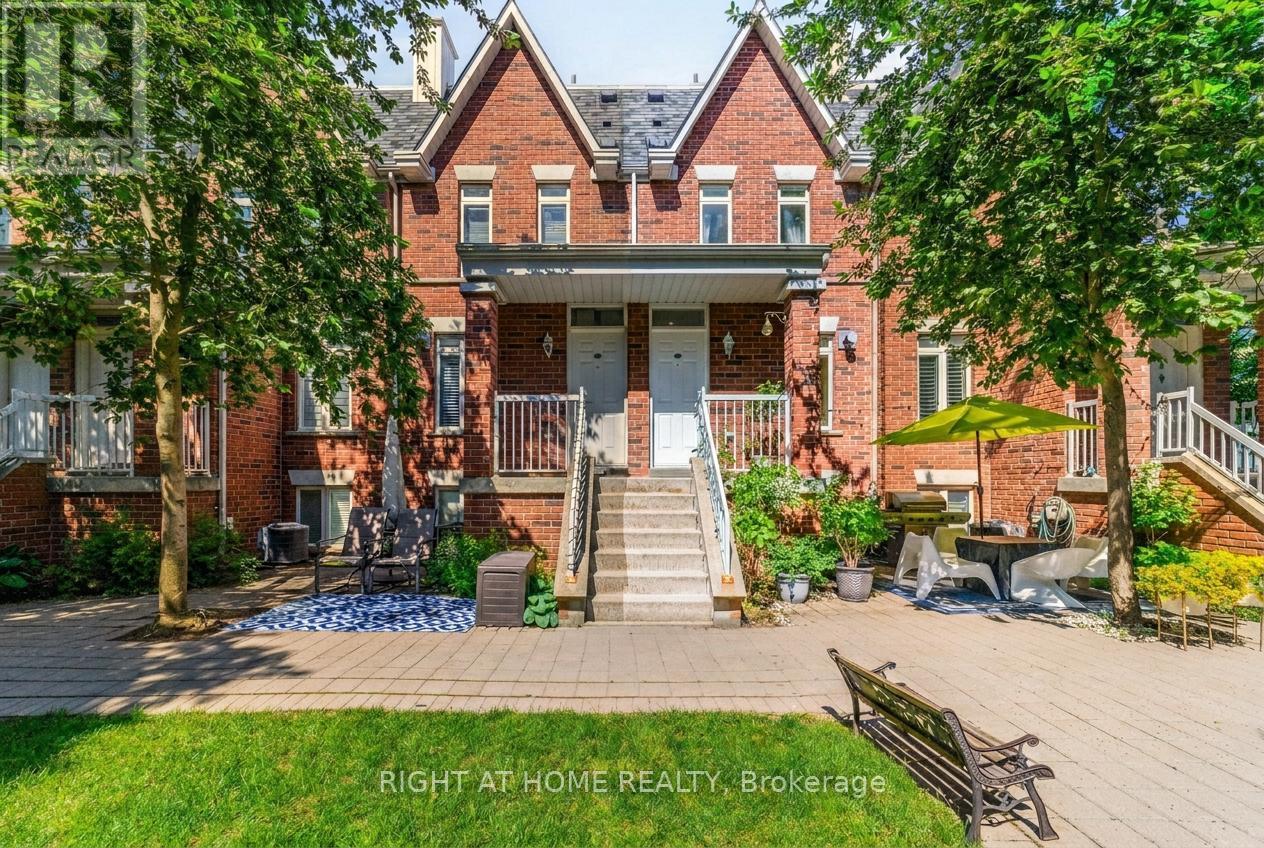 2608 - 12 Sudbury Street, Toronto, Ontario  M6J 3W7 - Photo 2 - C12962576