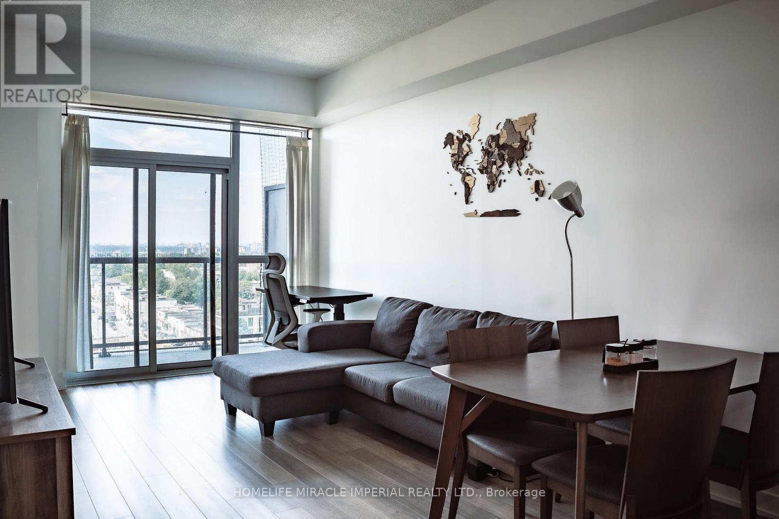 1206 - 1603 Eglinton Avenue W, Toronto, Ontario  M6E 0A1 - Photo 2 - C12962590