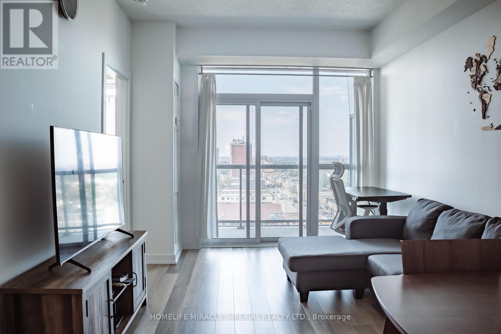 1206 - 1603 Eglinton Avenue W, Toronto, Ontario  M6E 0A1 - Photo 3 - C12962590