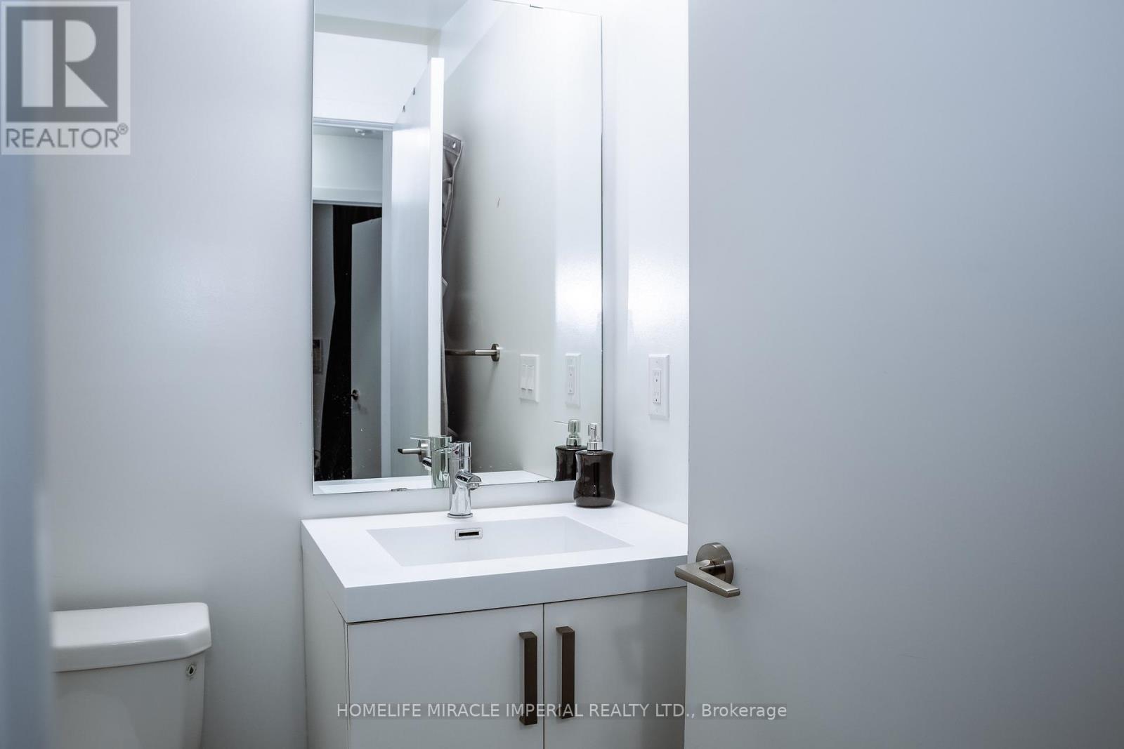 1206 - 1603 Eglinton Avenue W, Toronto, Ontario  M6E 0A1 - Photo 7 - C12962590