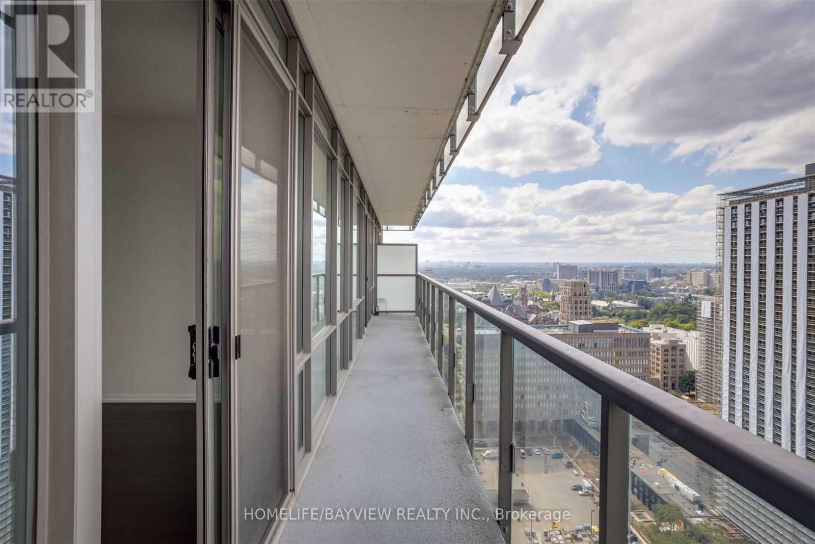 2904 - 37 Grosvenor Street, Toronto, Ontario  M4Y 3G5 - Photo 9 - C12962626