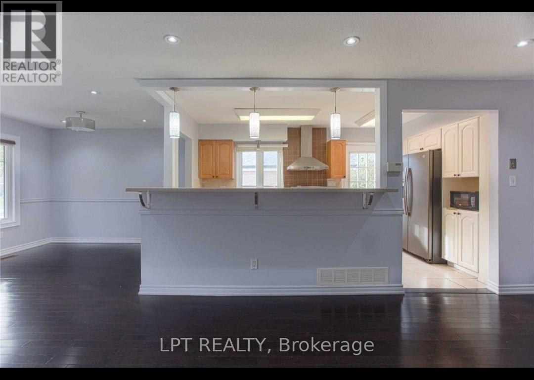 188 John Tabor Trail, Toronto, Ontario  M1B 2R2 - Photo 4 - E12962548