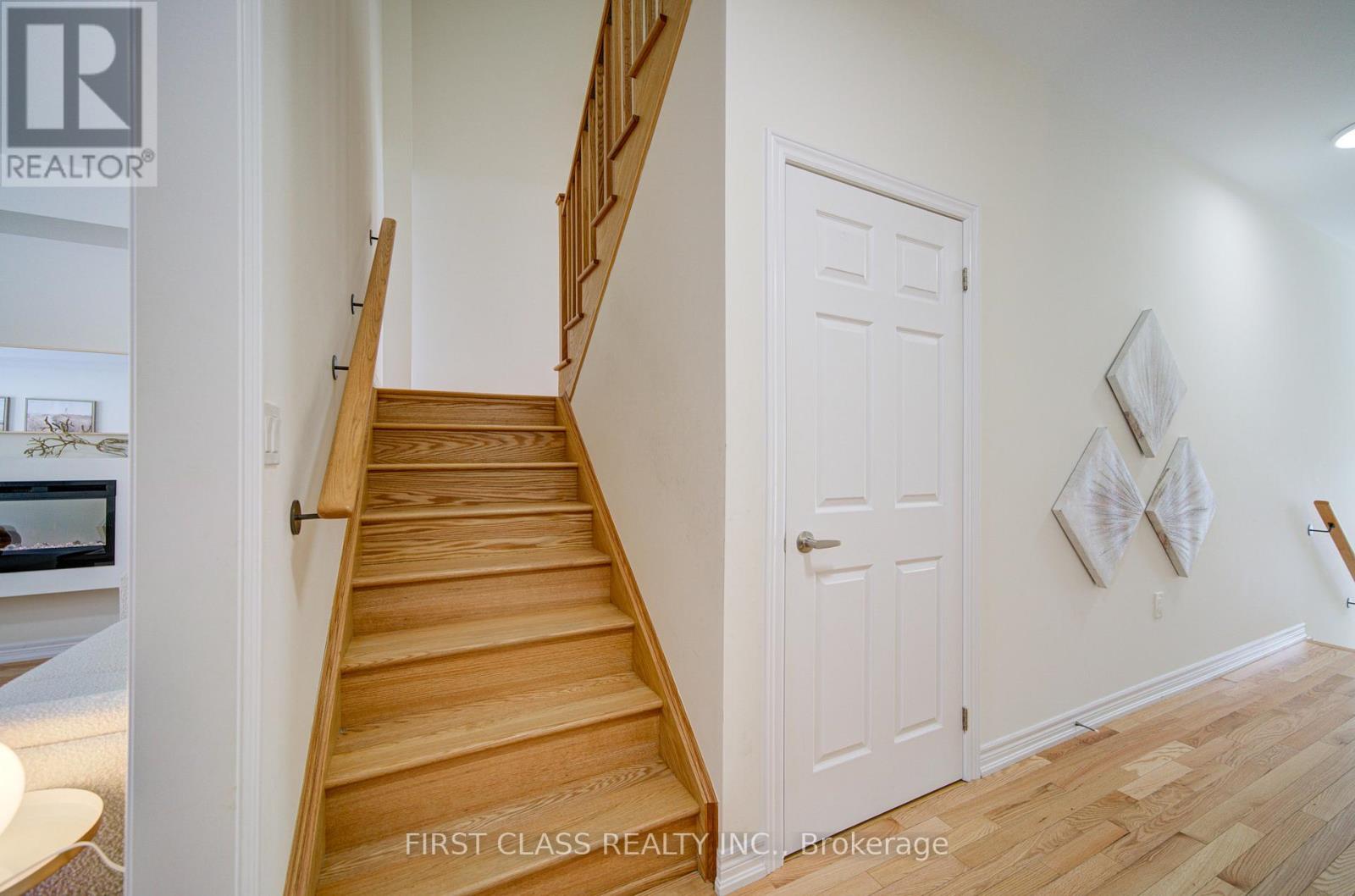 968 Cormorant Path, Pickering, Ontario  L1X 0P5 - Photo 15 - E12962632