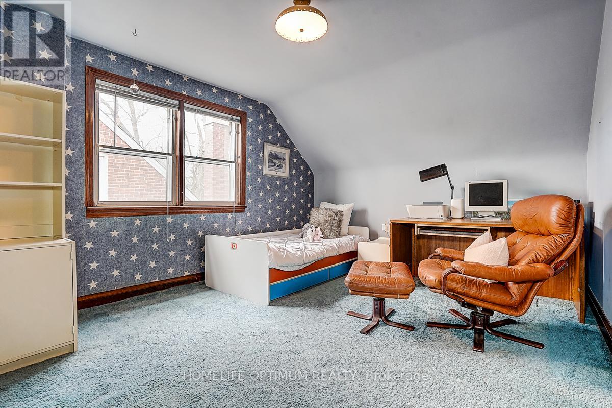 16 Ayre Point Road, Toronto, Ontario  M1M 1G5 - Photo 19 - E12962638