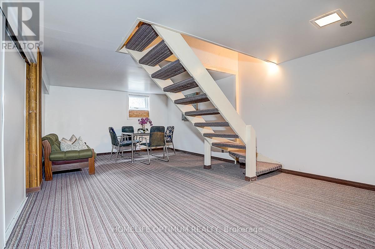 16 Ayre Point Road, Toronto, Ontario  M1M 1G5 - Photo 21 - E12962638