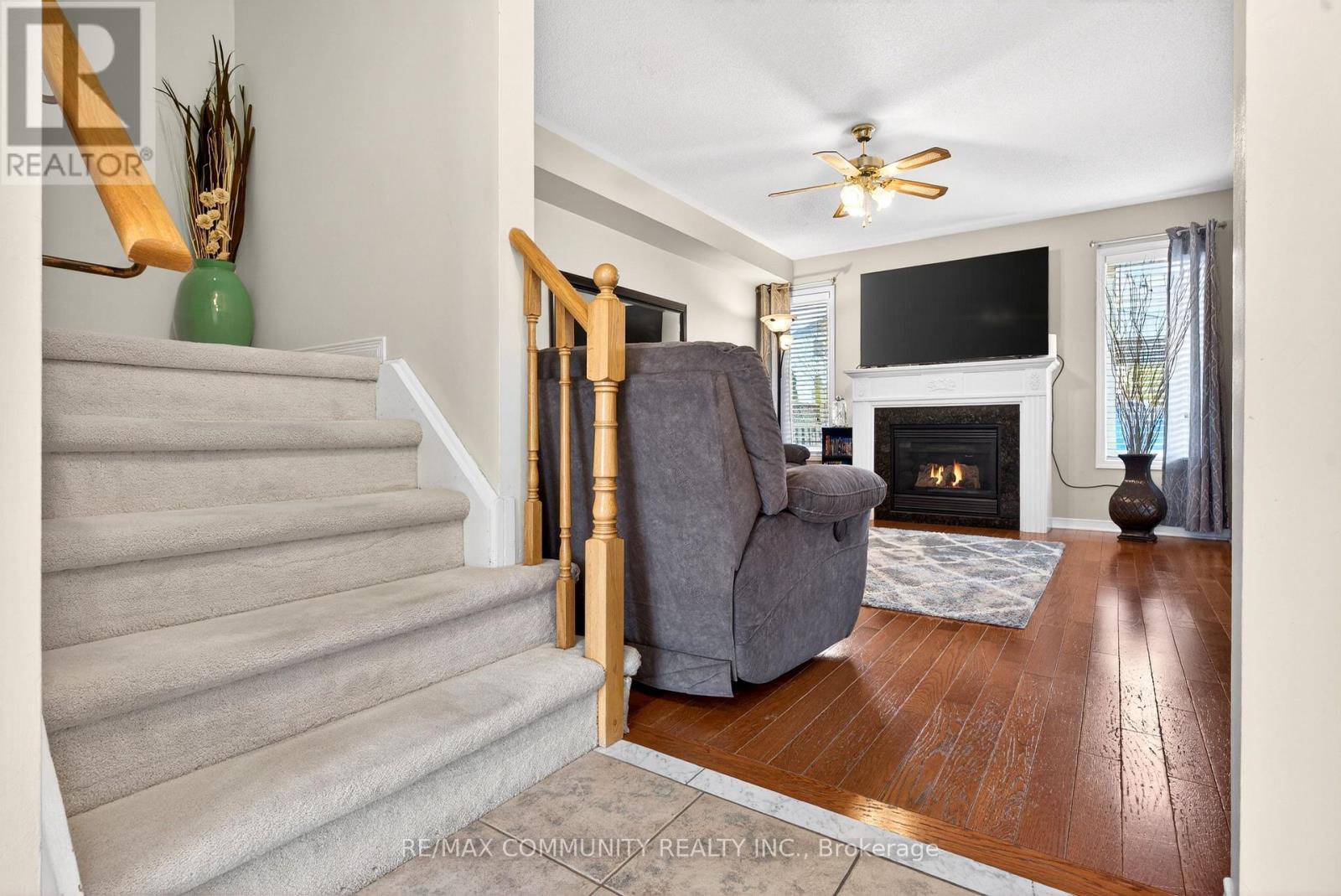 1210 Meath Drive, Oshawa (Pinecrest), Ontario  L1K 0G5 - Photo 7 - E12962648