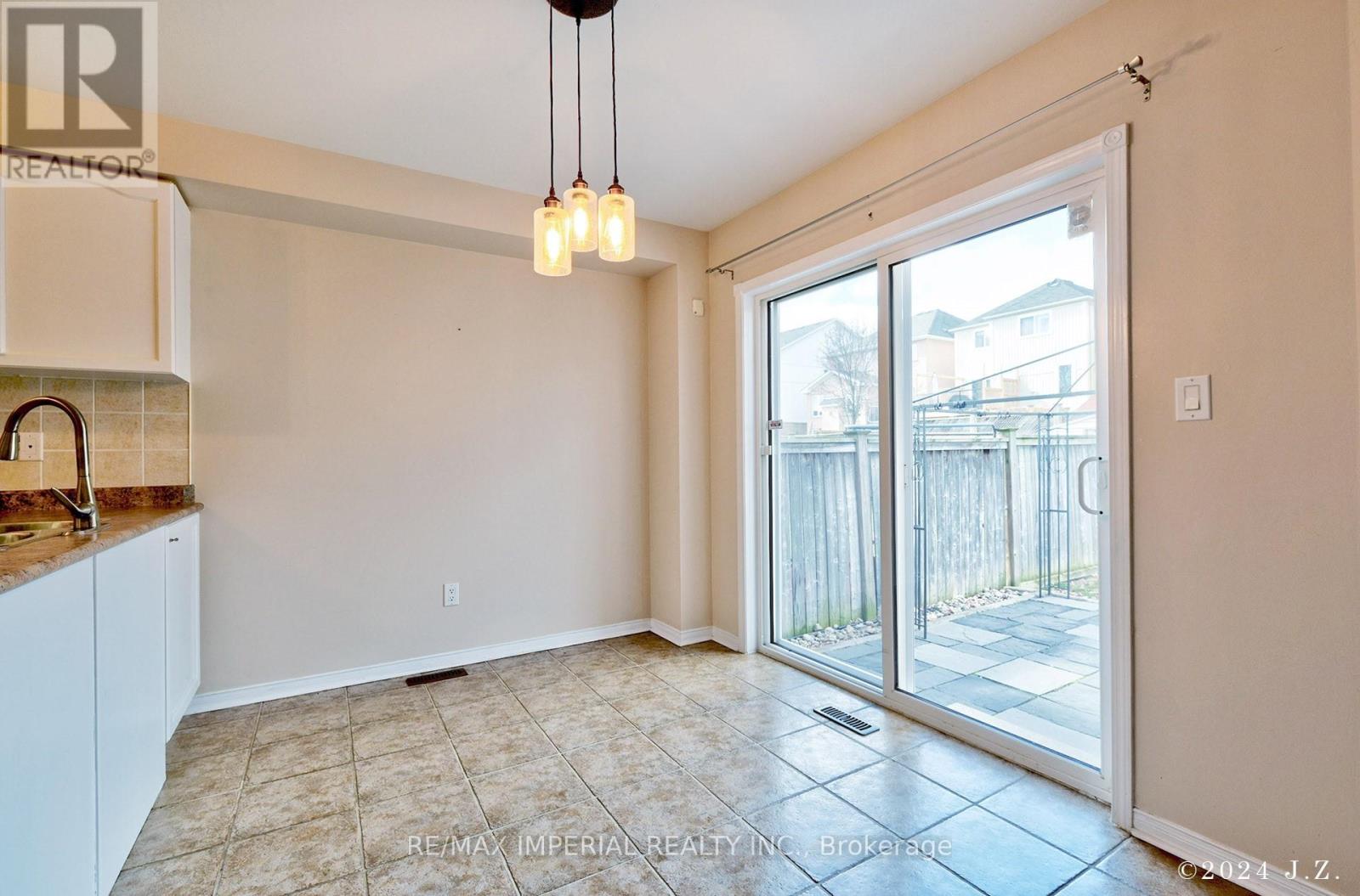 1188 Stire Street, Oshawa, Ontario  L1K 0G5 - Photo 14 - E12962670