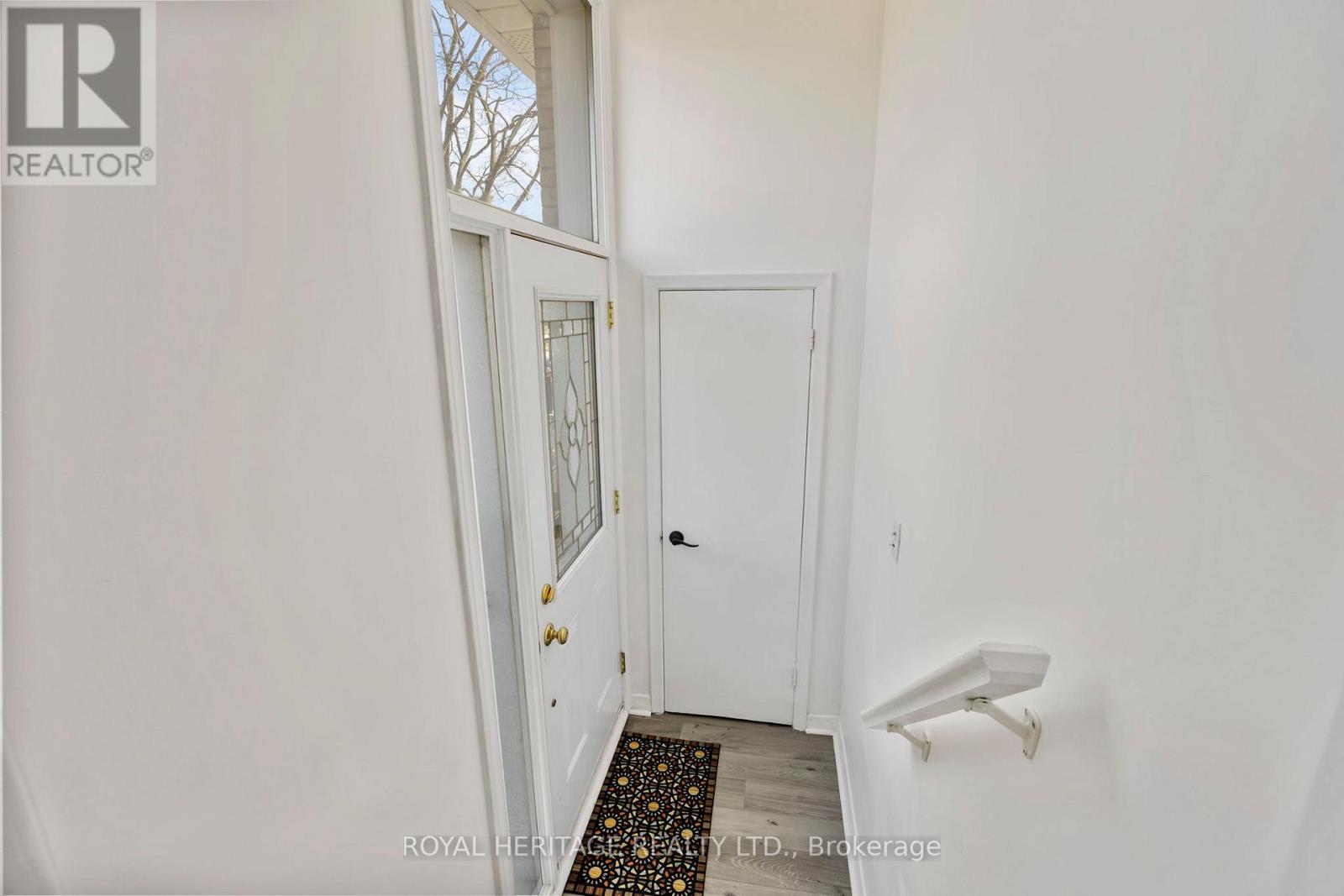 121 Tulloch Drive, Ajax, Ontario  L1S 2S7 - Photo 2 - E12962680