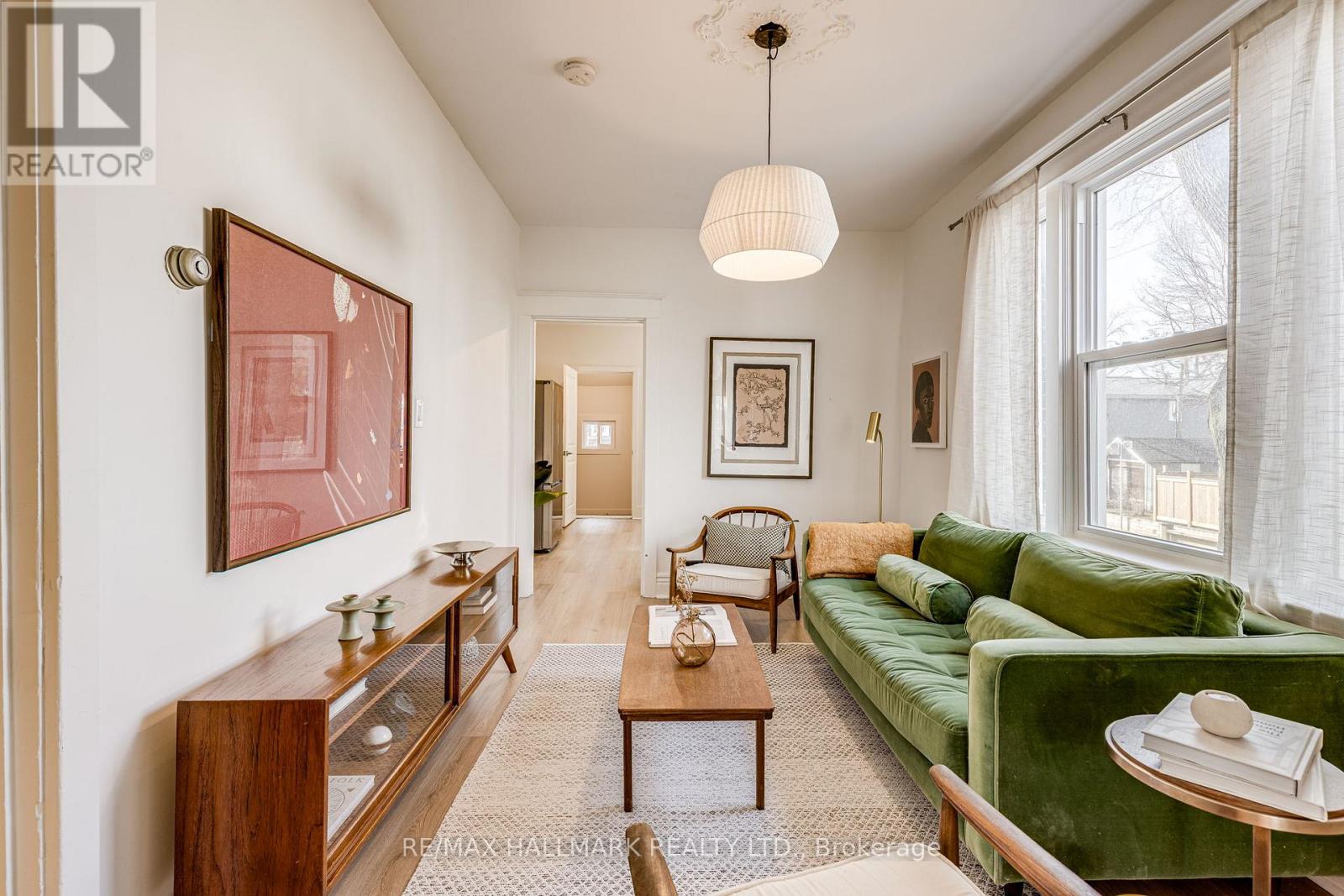 31 Myrtle Avenue, Toronto, Ontario  M4M 2A4 - Photo 5 - E12962704