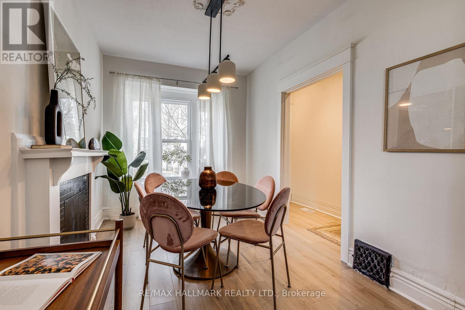 31 Myrtle Avenue, Toronto, Ontario  M4M 2A4 - Photo 9 - E12962704