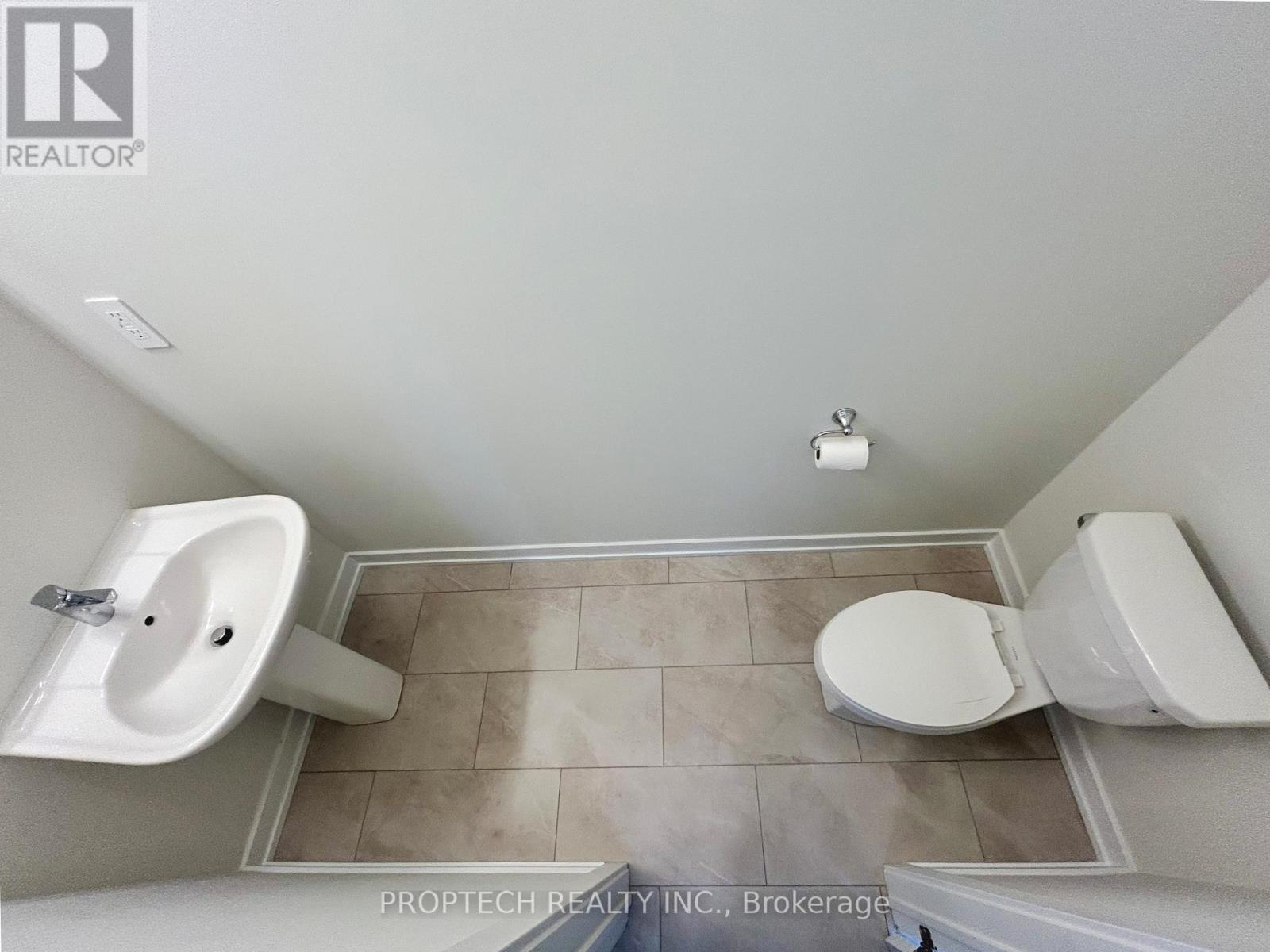 15 Peace Lane, Richmond Hill (Headford Business Park), Ontario  L4B 0J4 - Photo 13 - N12962554