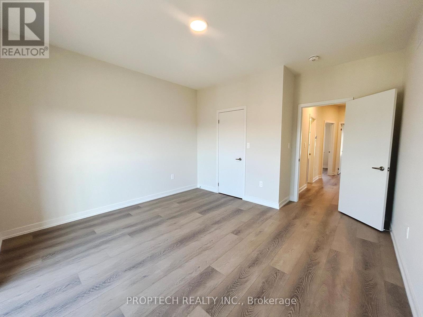 15 Peace Lane, Richmond Hill (Headford Business Park), Ontario  L4B 0J4 - Photo 25 - N12962554